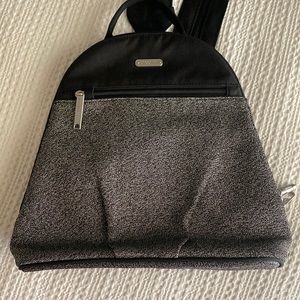 baggallini Securtex Anti-theft Convertible backpack
